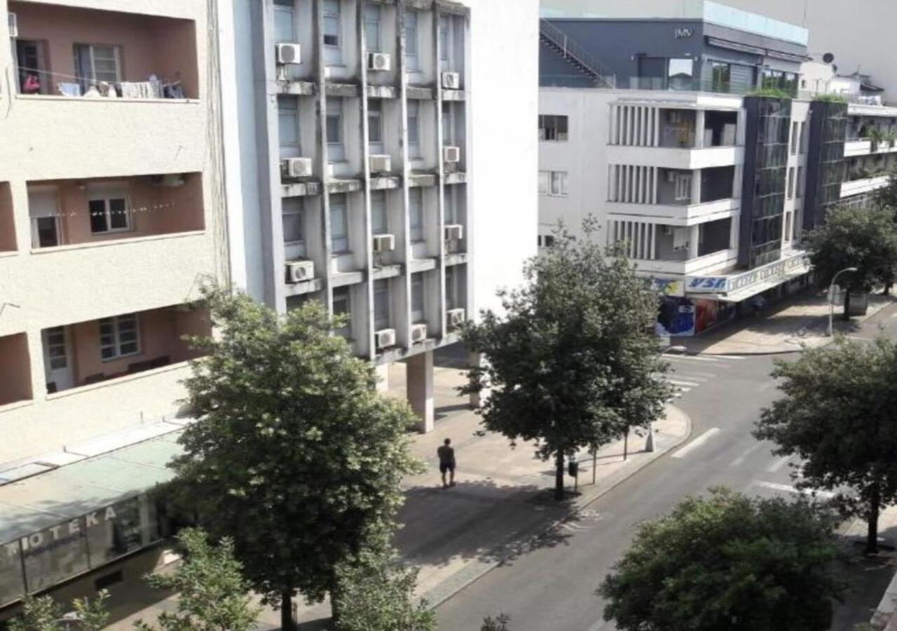 Apartment Heart Of Podgorica Buitenkant foto